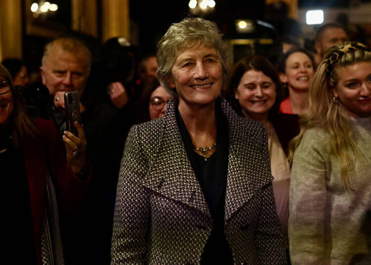 İrlanda'nın yeni cumhurbaşkanı belli oldu: Catherine Connolly 1 İrlanda’nın yeni cumhurbaşkanı belli oldu: Catherine Connolly