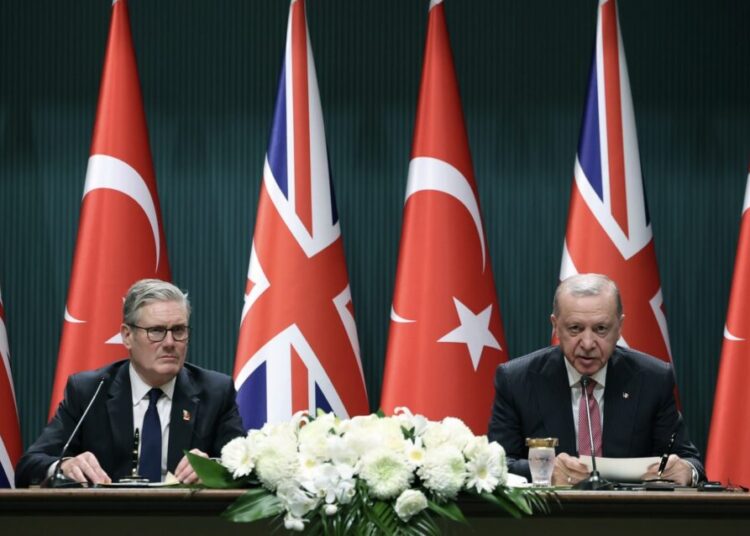 Erdoğan ve Starmer imzaları attı: Türkiye, 44 Eurofighter alacak 1 Erdoğan ve Starmer imzaları attı: Türkiye, 44 Eurofighter alacak