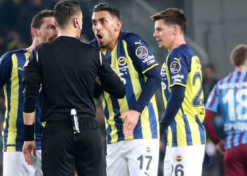 Bahisçi Zorbay Küçük’ün dikkat çeken istatistiği: Fenerbahçeli oyunculara kırmızı kart yağdırmış