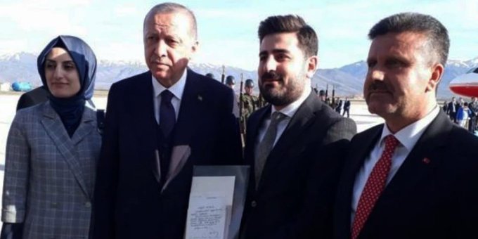 Erdoğan'a mektup yazdıktan 26 yıl sonra 700 milyonluk ihale aldı 1 Erdoğan’a mektup yazdıktan 26 yıl sonra 700 milyonluk ihale aldı