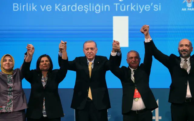 İddia: Bugün 7 belediye başkanı daha AK Parti'ye katılacak 1 İddia: Bugün 7 belediye başkanı daha AK Parti’ye katılacak