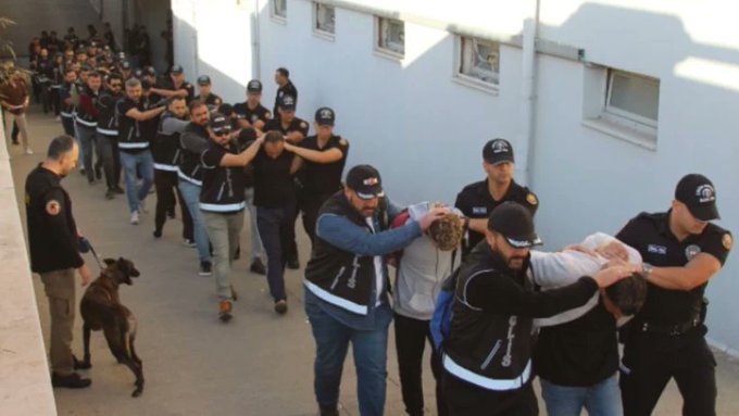 Adana'da Baygara Çetesi'ne darbe: 96 kişi tutuklandı 1 Adana’da Baygara Çetesi’ne darbe: 96 kişi tutuklandı