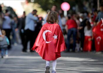 Mümtaz’er Türköne yazdı I Cumhuriyet kimin?