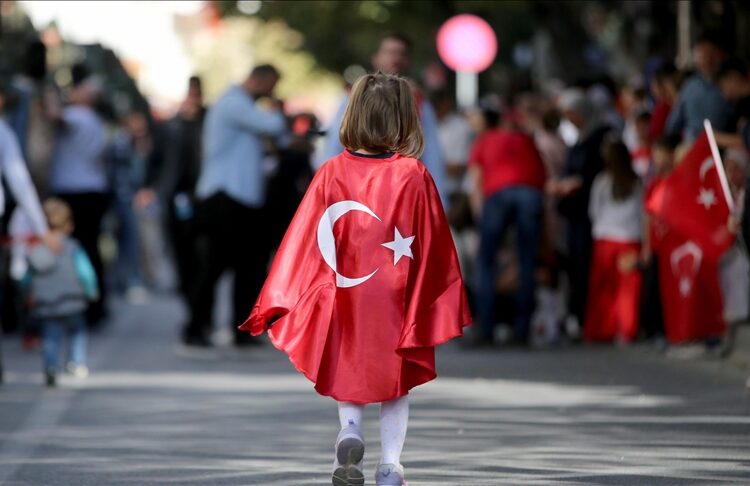 Mümtaz'er Türköne yazdı I Cumhuriyet kimin? 1 Mümtaz’er Türköne yazdı I Cumhuriyet kimin?