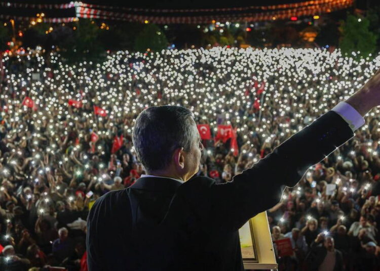 CHP’nin ilk yurtdışı mitinginin tarihi belli oldu