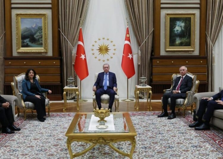 Cumhurbaşkanı Erdoğan, DEM Parti heyetini kabul etti