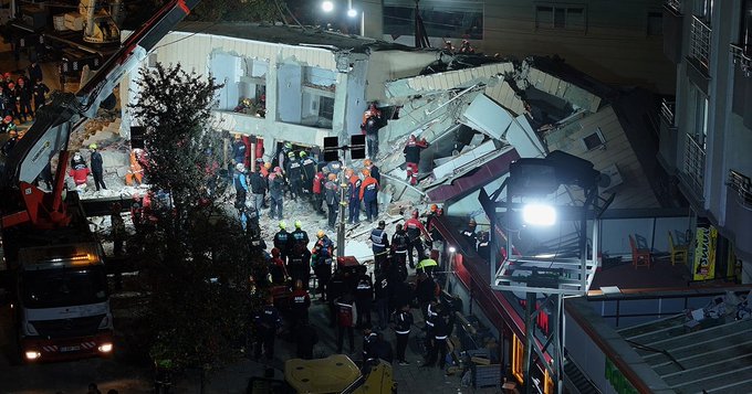 Gebze'de arama-kurtarma çalışmaları sona erdi: 4 ölü 1 yaralı 1 Gebze’de arama-kurtarma çalışmaları sona erdi: 4 ölü 1 yaralı