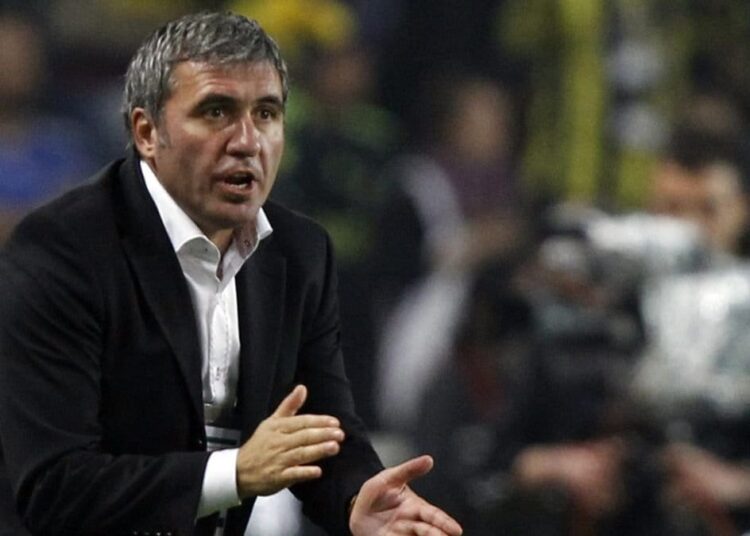 Hagi, Romanya Milli Takımı ile 5 yıllık sözleşme imzaladı 1 Gheorghe Hagi Süper Lig’e geri dönüyor