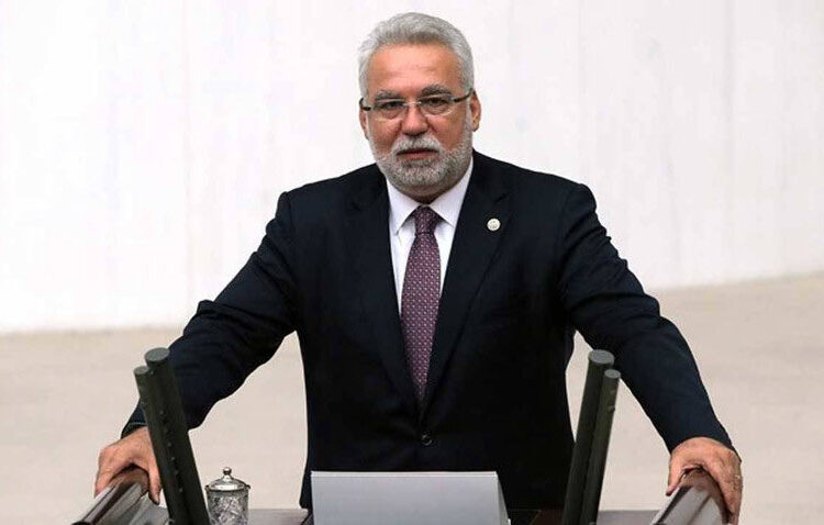 Tutuklanan eski AK Parti'li vekil Hüseyin Kocabıyık'tan ilk açıklama: "Beni kimse cezaevine atarak susturamaz" 1 Tutuklanan eski AK Parti’li vekil Hüseyin Kocabıyık’tan ilk açıklama: “Beni kimse cezaevine atarak susturamaz”