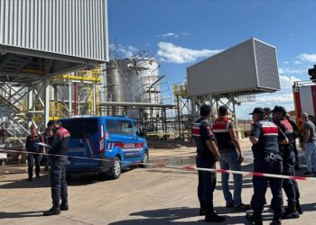 Yapımı devam eden kimya fabrikasında iş kazası: 2 kişi hayatını kaybetti