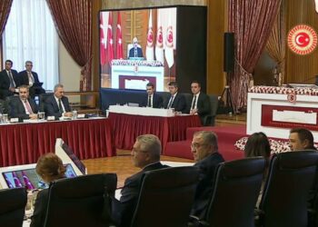 Bahçeli’nin çıkışı sorası TBMM Komisyonu İmralı’ya gitmeye hazırlanıyor