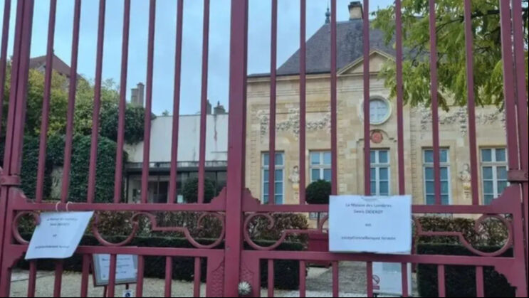 Fransa'da bir müze daha soyuldu: Nadir koleksiyonları çaldılar 1 Fransa’da bir müze daha soyuldu: Nadir koleksiyonları çaldılar