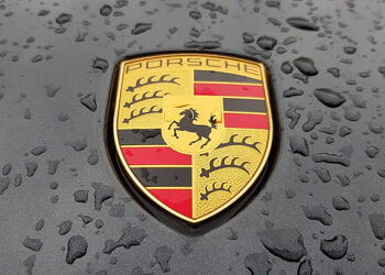 Alman devi Porsche, 1 milyar euro zarar açıkladı