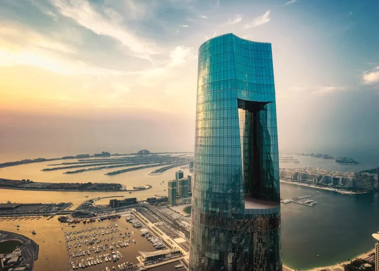 Dünyanın en yüksek oteli Dubai'de açıldı 1 Dünyanın en yüksek oteli Dubai’de açıldı