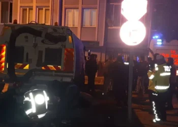 Bursa’da acı olay: Çöp kamyonun altında kalarak hayatını kaybetti