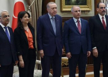 İmralı onayı çıktı iddiası: Komisyon Öcalan’la görüşebilir