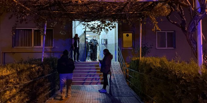 İlaçlattığı evinde ölü bulundu: Aynı gün ablası da öldü 1 İlaçlattığı evinde ölü bulundu: Aynı gün ablası da öldü