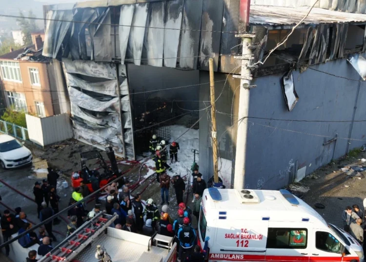 Rapor çıktı: 6 kişinin yaşamını yitirdiği yangının nedeni belli oldu 1 Dilovası’ndaki faciada 8 kişi daha gözaltına alındı