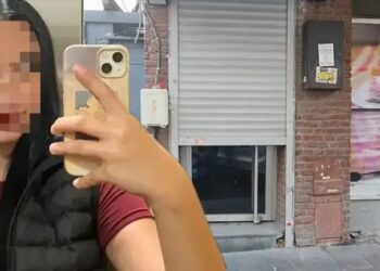 Garson, siparişi beğenmeyen müşteriyi bıçaklayıp öldürdü