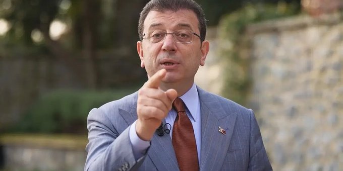 İmamoğlu'ndan yapay zeka üzerinden "hazır olun, az kaldı" mesajı 1 Özgeçmişini ve icraatlarını paylaşan İmamoğlu: “Bunlar suçsa evet ben suçluyum”