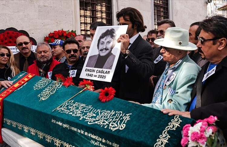 Usta oyuncu Engin Çağlar son yolcuğuna uğurlandı
