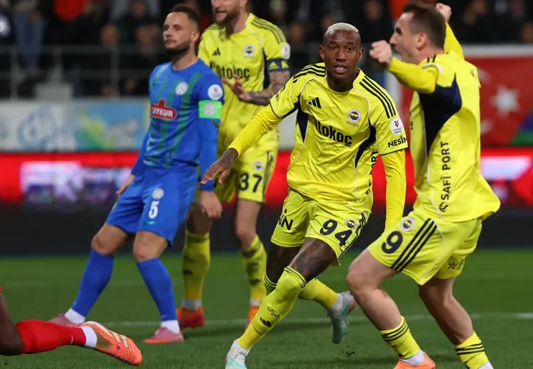 Tedesco böyle istedi: Fenerbahçe'den Rize'de muhteşem geri dönüş 1 Tedesco böyle istedi: Fenerbahçe’den Rize’de muhteşem geri dönüş
