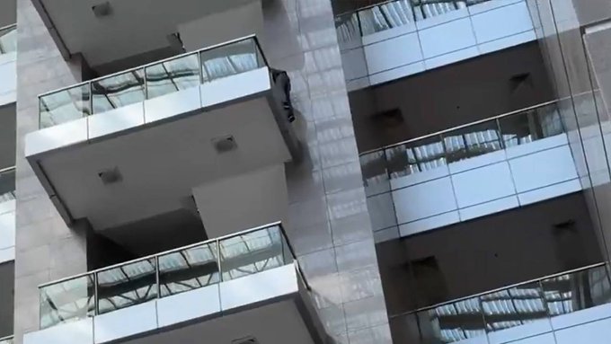 Özgür Özel, gizli tanığın intihar girişiminde bulunduğunu duyurmuştu: Başsavcılık'tan açıklama geldi 1 Özgür Özel, gizli tanığın intihar girişiminde bulunduğunu duyurmuştu: Başsavcılık’tan açıklama geldi