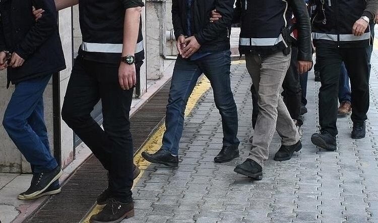 27 ilde FETÖ’ye yönelik operasyon: 71 gözaltı