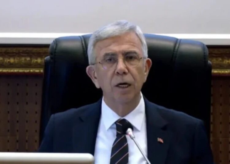 Belediye Meclisi’nde tansiyon yükseldi, Mansur Yavaş çileden çıktı: "Bağırma lan" 1 Belediye Meclisi’nde tansiyon yükseldi, Mansur Yavaş çileden çıktı: “Bağırma lan”