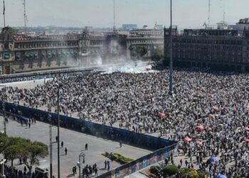 Meksika’da Z Kuşağı ayaklandı: Binlerce kişi sokağa indi