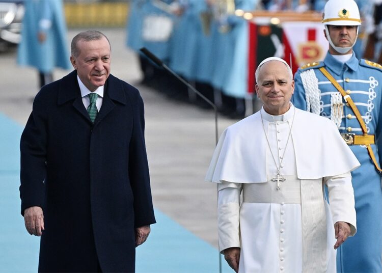 İlk yurt dışı ziyaretini gerçekleştiren Papa 14. Leo Türkiye’de