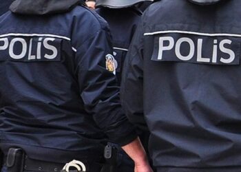 16 kilo esrarla yakalanan polis tutuklandı