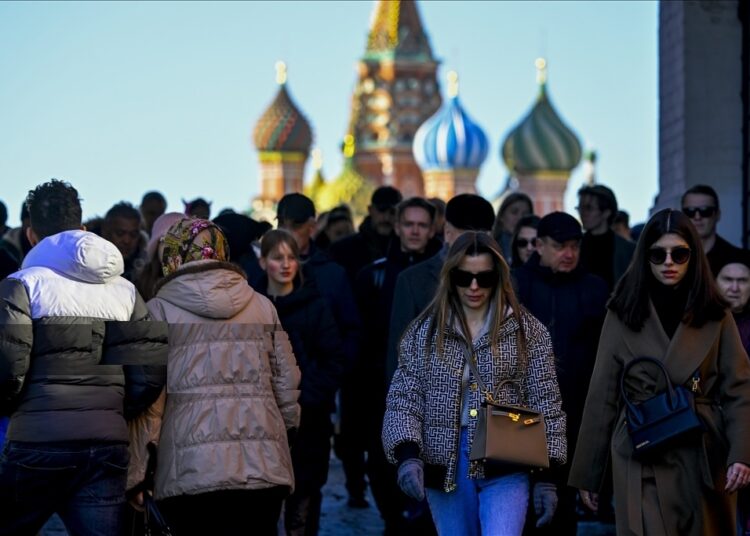 Suna Yaman yazdı I Rusya’da Toplum Savaşın Gölgesinde: Putin’e Destek Sürüyor, İyimserlik Azalıyor