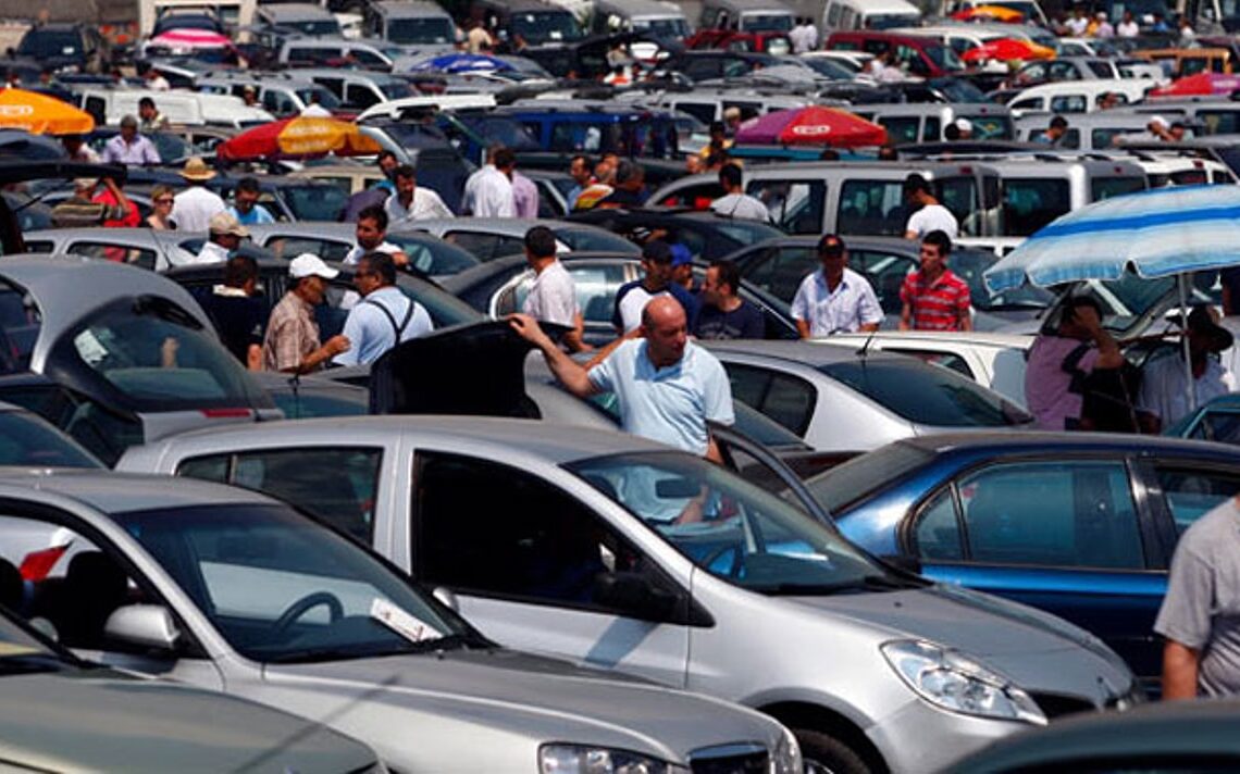 Araç alacaklara tavsiyeler: Yeni yılda otomotiv piyasasını ne bekliyor? 1 Araç alacaklara tavsiyeler: Yeni yılda otomotiv piyasasını ne bekliyor?