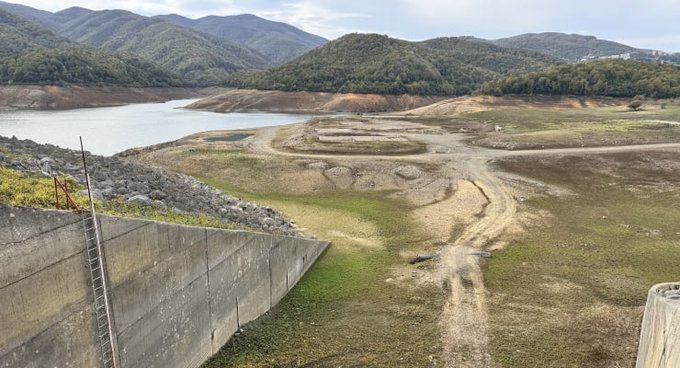 Yalova'da 'acil eylem planı': Günde dokuz saat sular kesilecek 1 Yalova’da ‘acil eylem planı’: Günde dokuz saat sular kesilecek