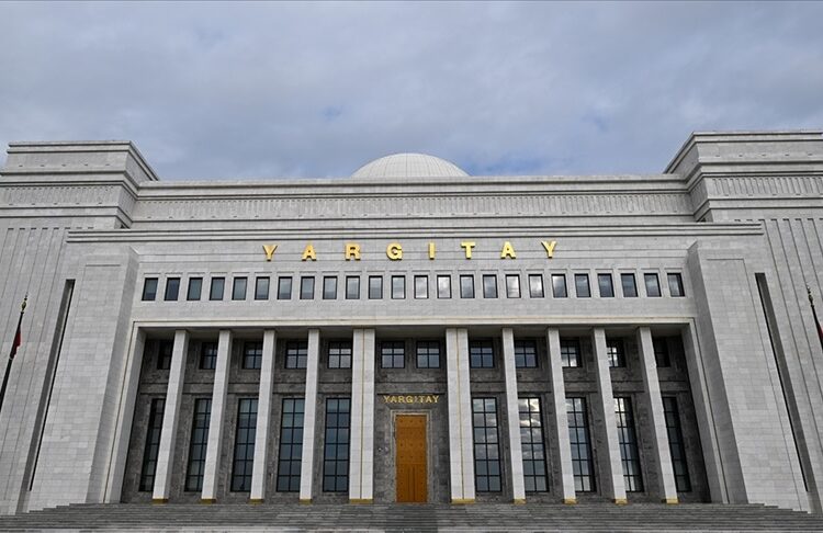 Ayıplı araç satışında emsal karar: Misliyle değiştirilecek