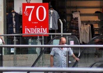Kasım ayı indirimlerine ceza yağdı: 93 dosyaya 12 milyon 905 bin