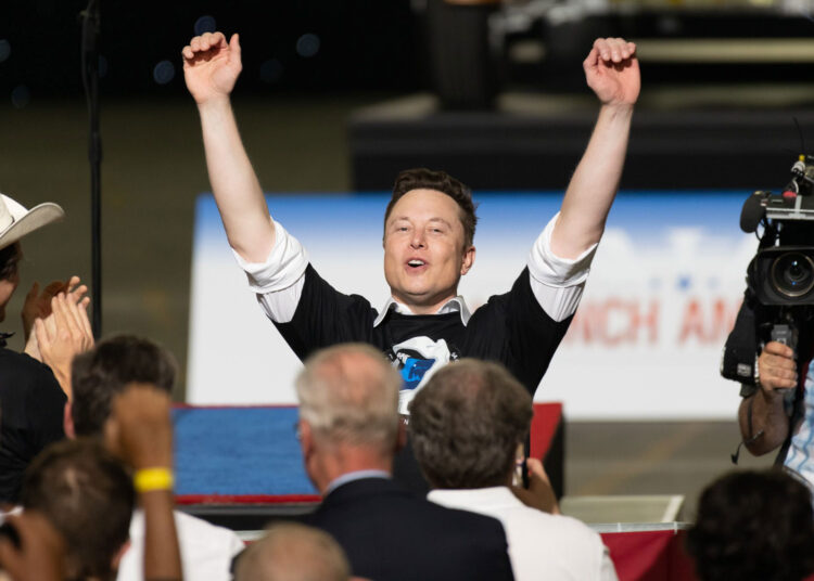 Elon Musk’ın serveti bir kez daha rekor kırdı: 749 milyar dolar