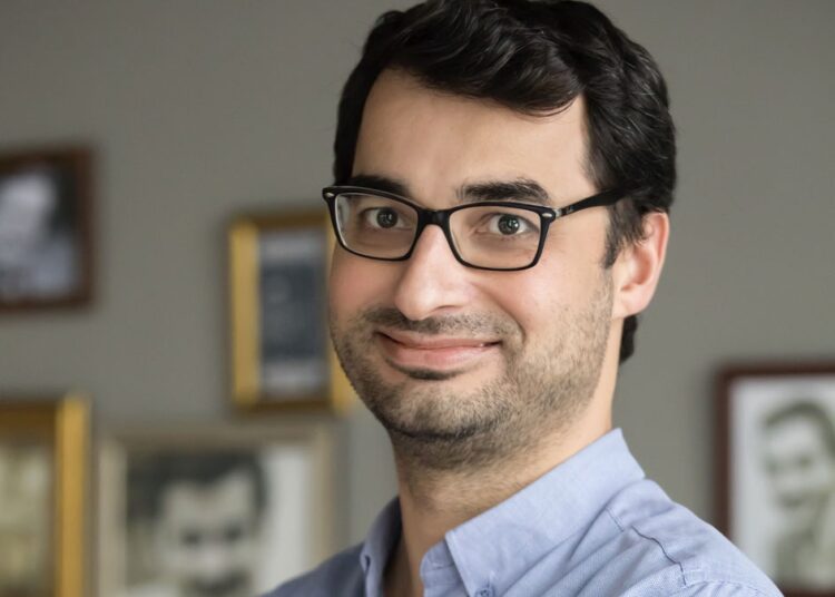 Gazeteci Terkoğlu’na ‘halkı yanıltıcı bilgiyi alenen yayma’dan gözaltı