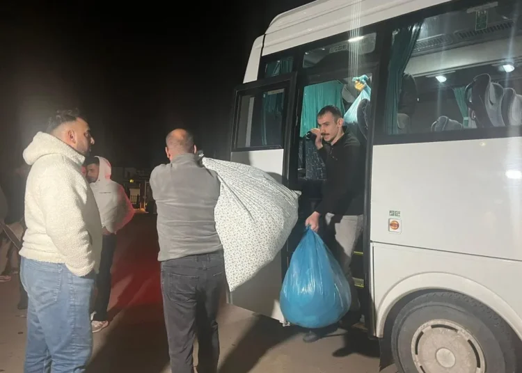 Cezaevlerinde tahliyeler başladı 1 Cezaevlerinde tahliyeler başladı