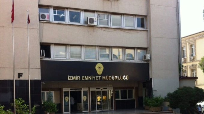 Sosyal medyada tetikçi ilanı verdi, gözaltına alındı 1 Sosyal medyada tetikçi ilanı verdi, gözaltına alındı