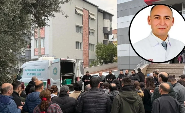 Kahreden ölüm: Ameliyat sırasında kalp krizi geçiren doktor hayatını kaybetti 1 Kahreden ölüm: Ameliyat sırasında kalp krizi geçiren doktor hayatını kaybetti