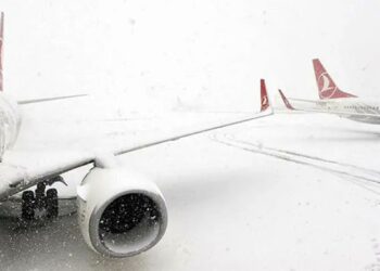 Kar, hava trafiğini de vurdu: THY, AJet ve Pegasus’tan onlarca iptal kararı