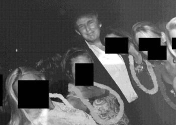Sansüre tepkiler artıyor: Epstein dosyalarından Trump’ın ismi çıkarıldı