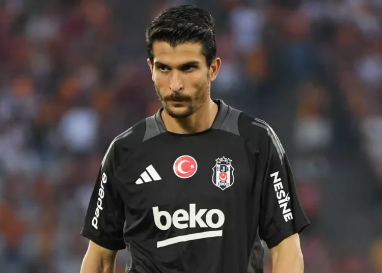 ''Kendine kulüp bul'' denilen Necip Uysal'dan ilk açıklama: Bir gider, on gelir 1 ”Kendine kulüp bul” denilen Necip Uysal’dan ilk açıklama: Bir gider, on gelir