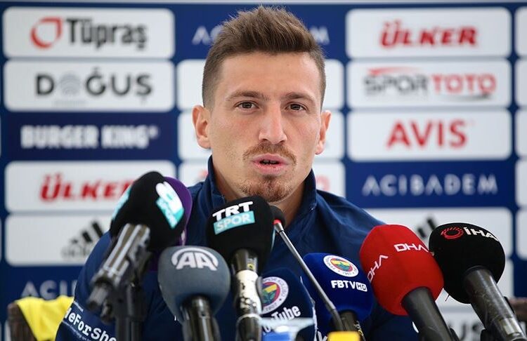 Cezaevindeki Fenerbahçeli futbolcu Mert Hakan Yandaş: Dostlarımın korkaklığını unutmayacağım