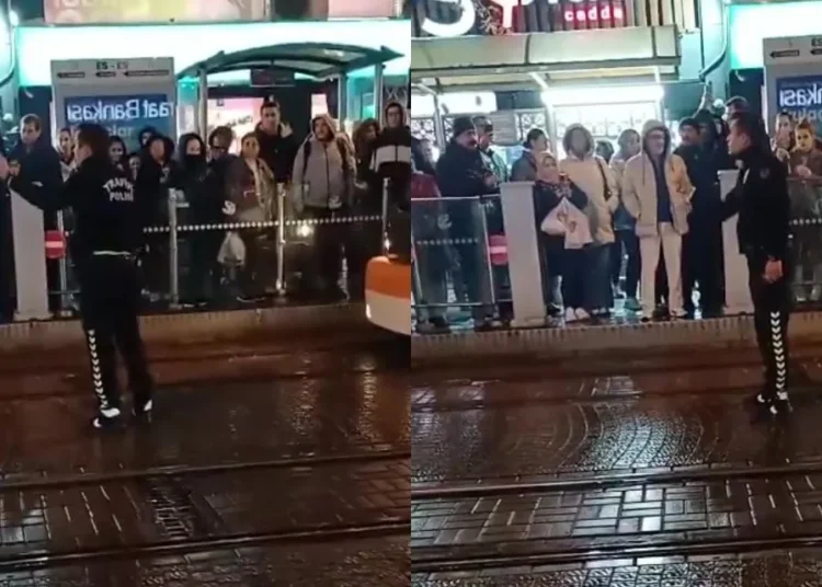 Çözüm sürecine karşı çıkan polis memuru açığa alındı 1 Çözüm sürecine karşı çıkan polis memuru açığa alındı