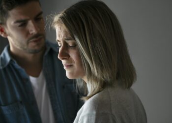 Bünyamin Ünal yazdı I Aşk Gitmedi, Sen Kalmamayı Seçtin