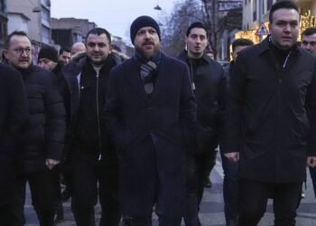 Gazze yürüyüşünde konuşan Bilal Erdoğan boykot çağrısı yaptı