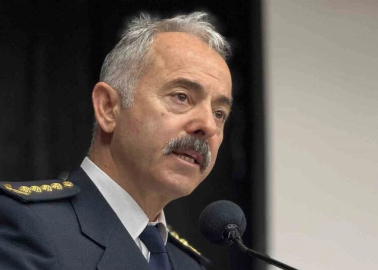 Yalova İl Emniyet Müdürü Bitirik görevden alındı 1 Yalova İl Emniyet Müdürü Bitirik görevden alındı